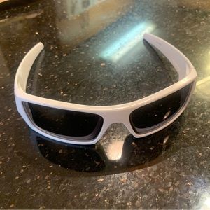 Oakley GASCAN Polished White / Black Iridium Sunglasses